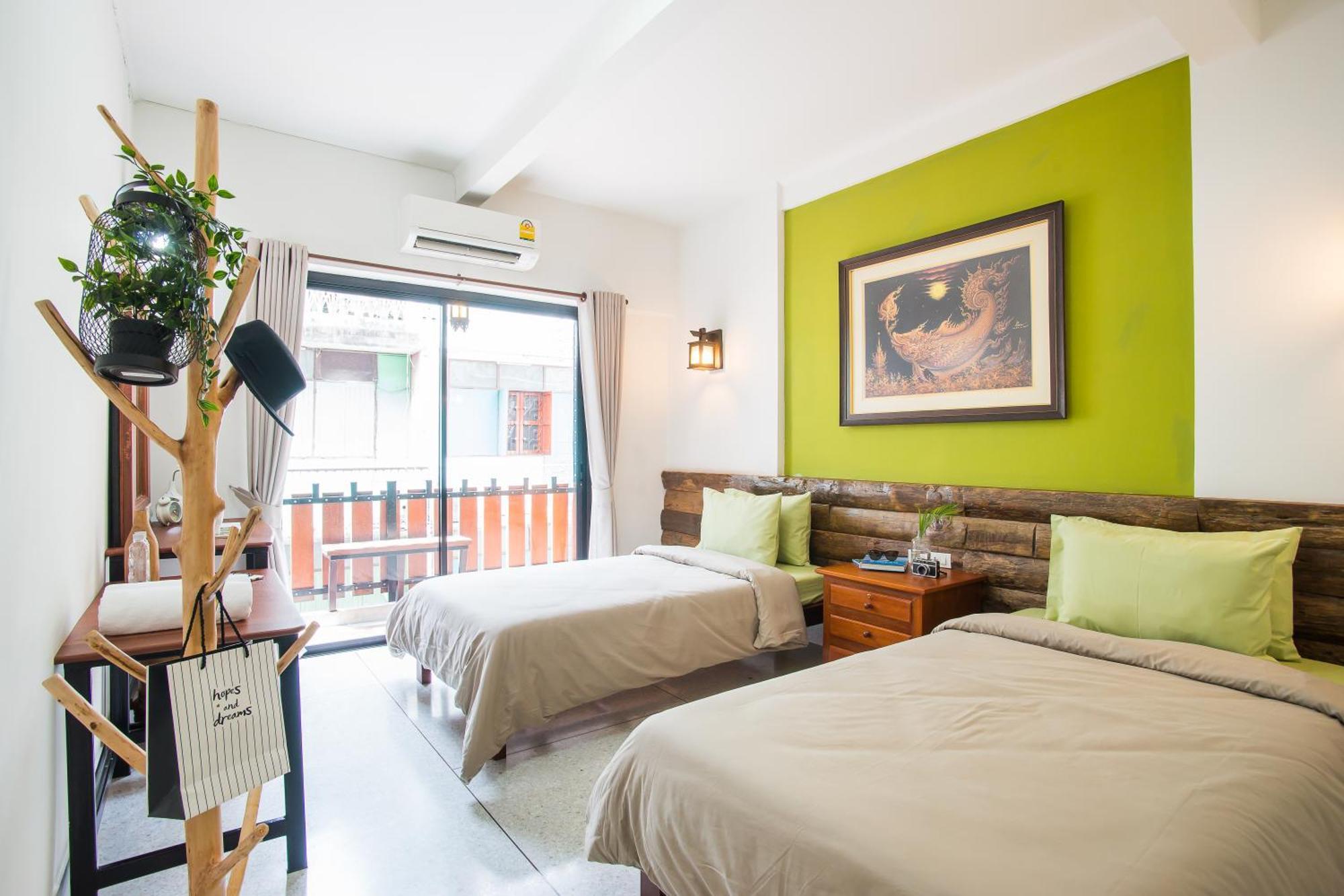 Banthat Thong Hostel Bangkok Eksteriør billede